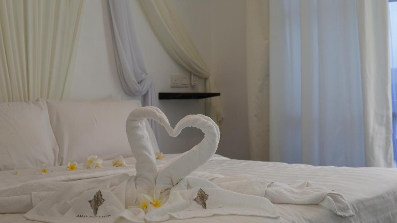 Aman Dan Laut Hotel Pulau Perhentian Kecil ภายนอก รูปภาพ